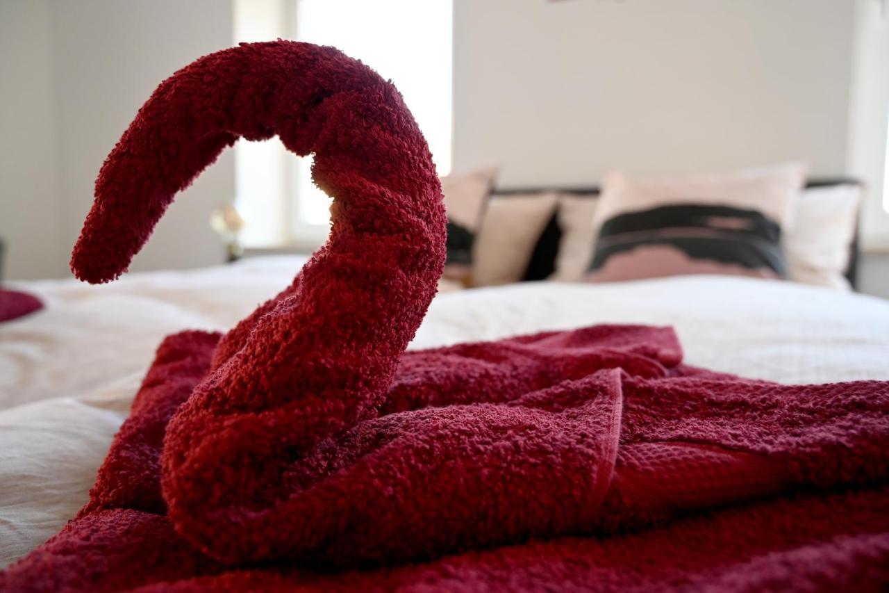 Gemuetliches Appartement Mit Netflix, Nespresso Und Boxspringbett アウグスブルク エクステリア 写真