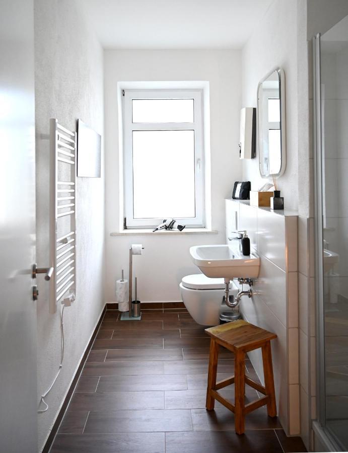 Gemuetliches Appartement Mit Netflix, Nespresso Und Boxspringbett アウグスブルク エクステリア 写真